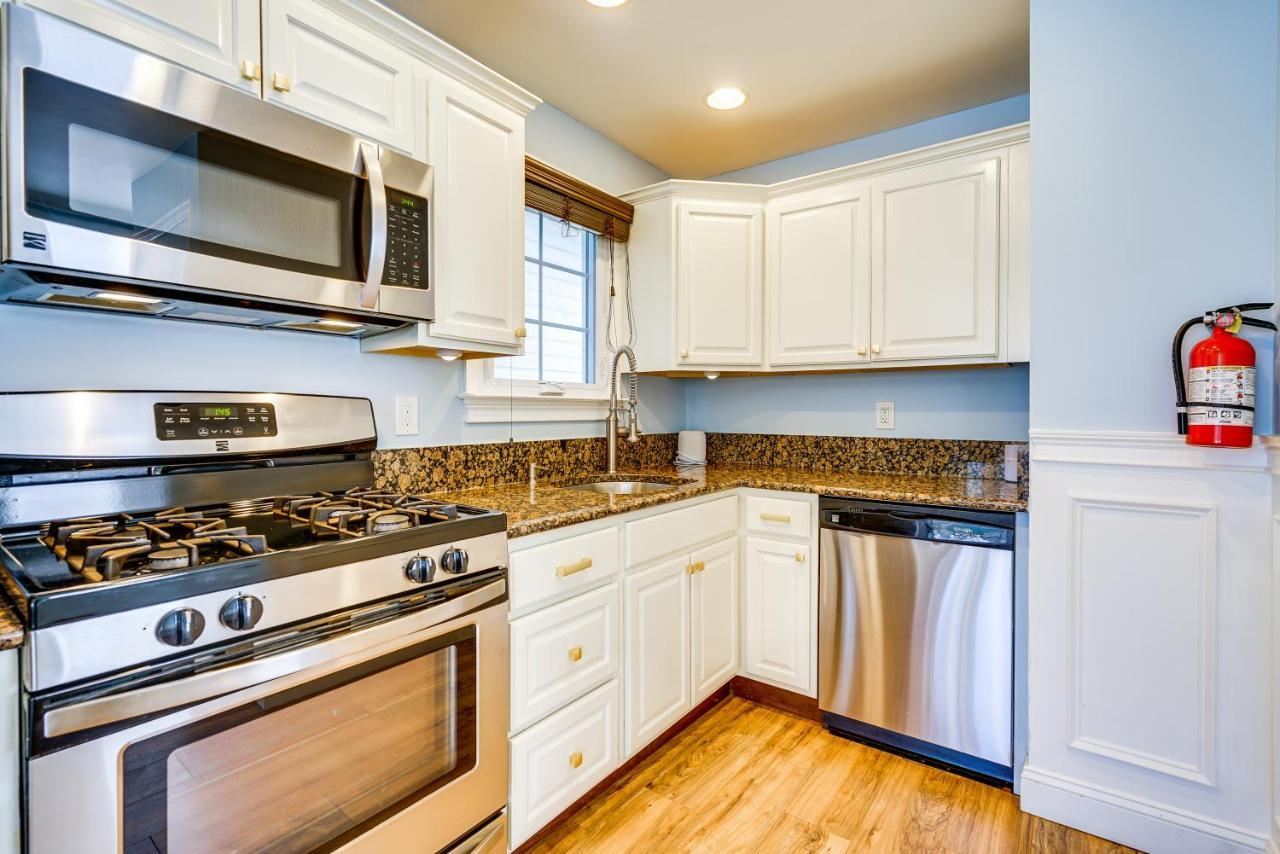 New Jersey Abode - Near Theme Parks, Walk To Beach Keansburg Exterior photo